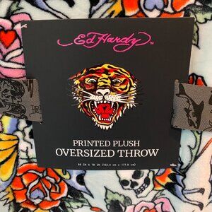 Ed Hardy Throw Grey Blue Skulls Roses Butterflies 60x70 NWT Oversized Plush